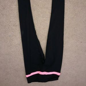 Black lululemon leggings